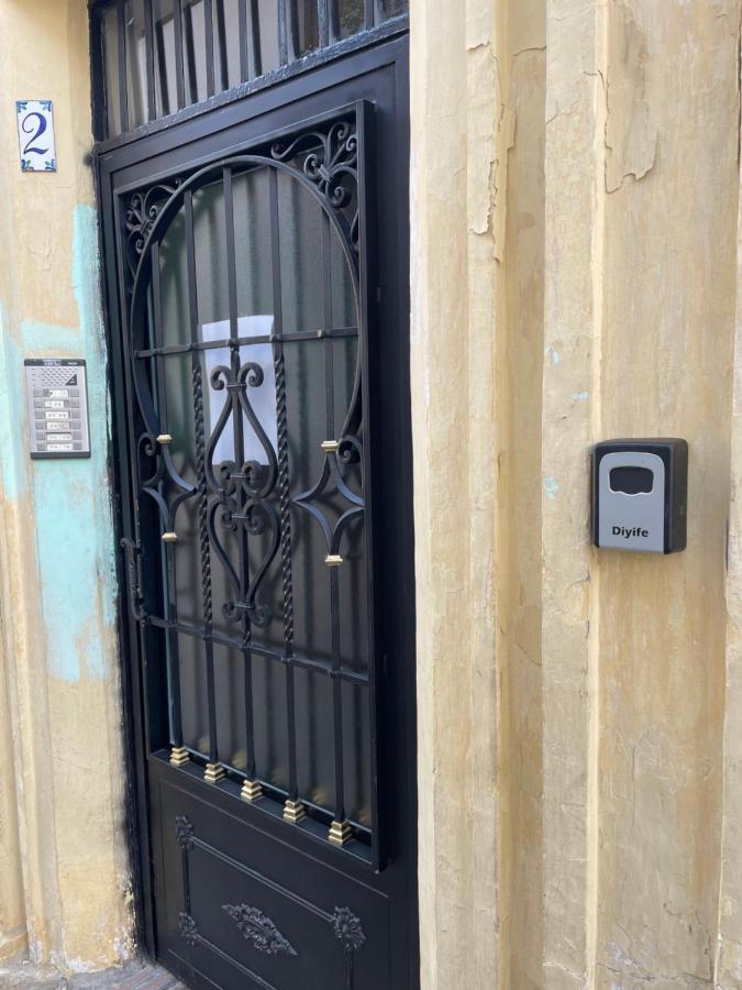 Placeta San Nicolas * Grenade